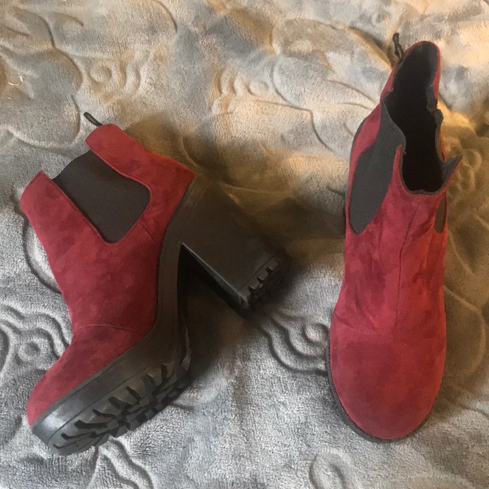 Trendy Heels